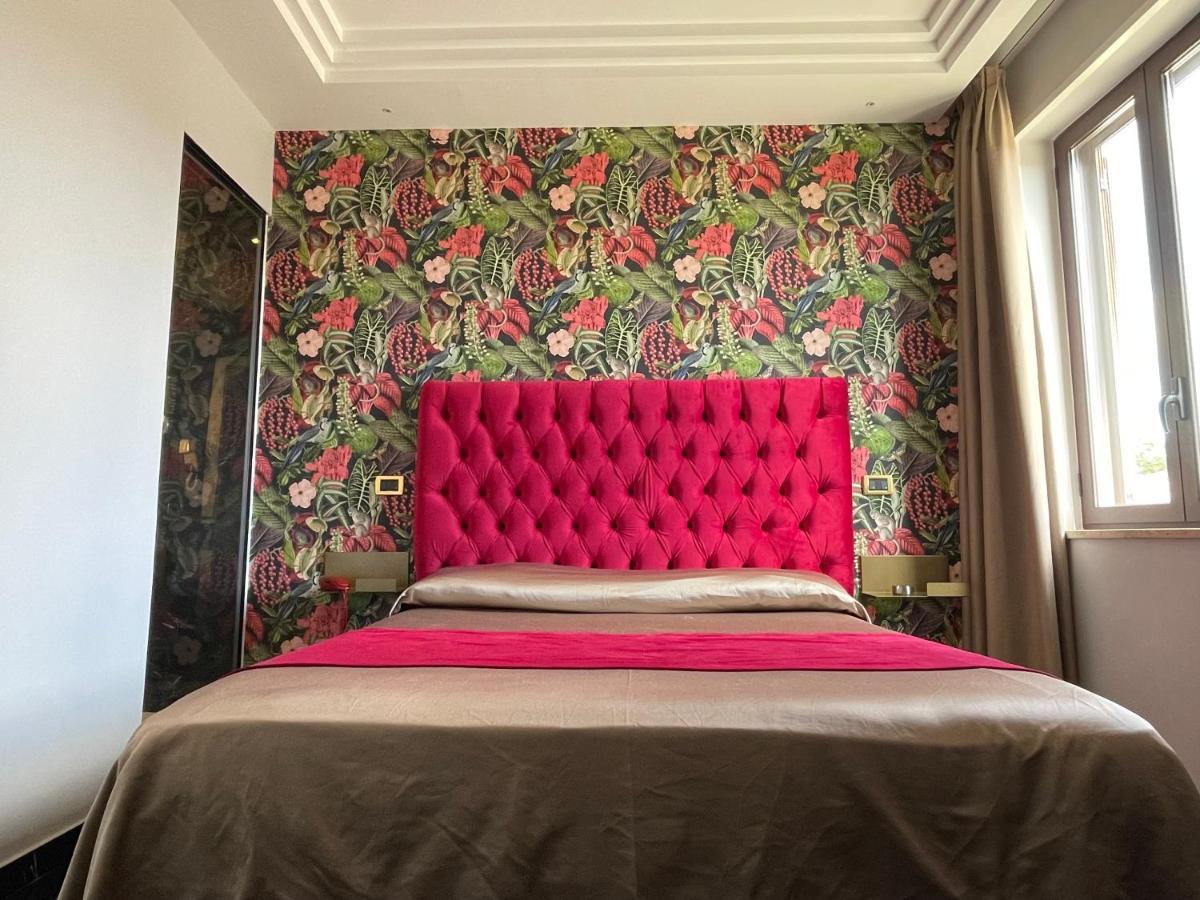 Ninfa Hotel